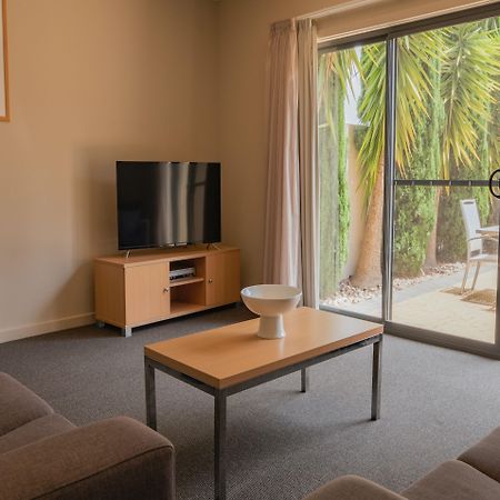ออโรราโอโซนโฮเต็ล Hotel คิงส์โคท ภายนอก รูปภาพ